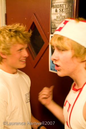 collegeparty05_10